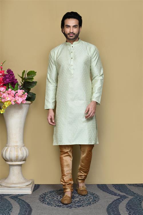 https://media.vinhemfashion.com/Images/RajsahiVol6AVLS570PED4S8XLZF/image/designer